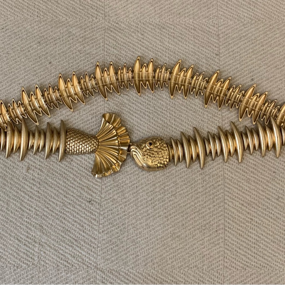 Zara Gold-Tone Fish Motif Belt